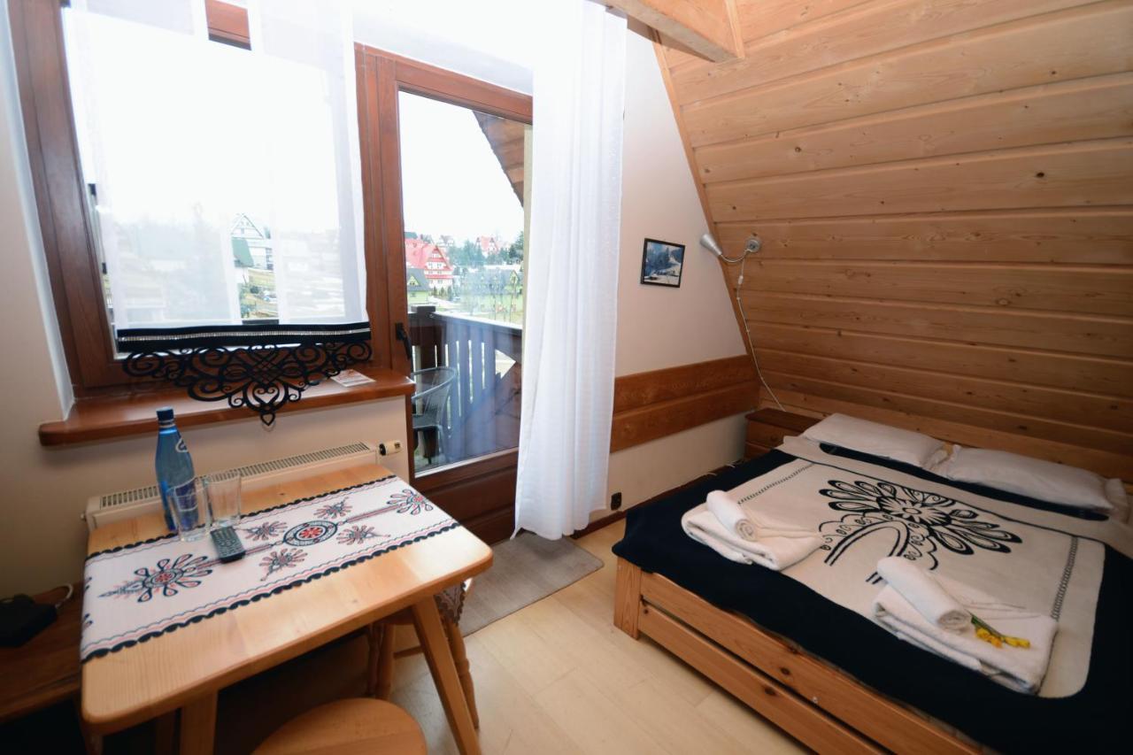 Apartamento Dom Z Witrazami Bukowina Tatrzańska Exterior foto