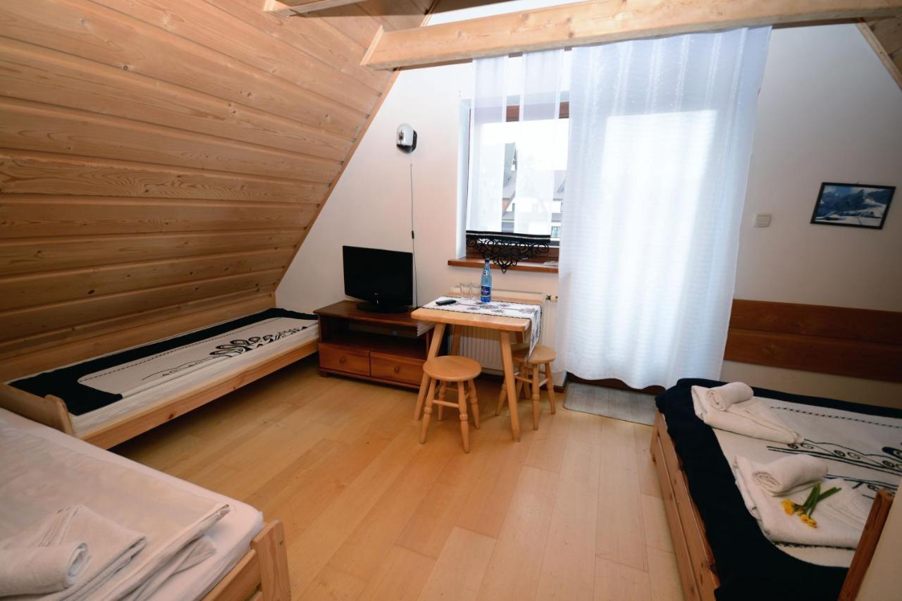 Apartamento Dom Z Witrazami Bukowina Tatrzańska Exterior foto