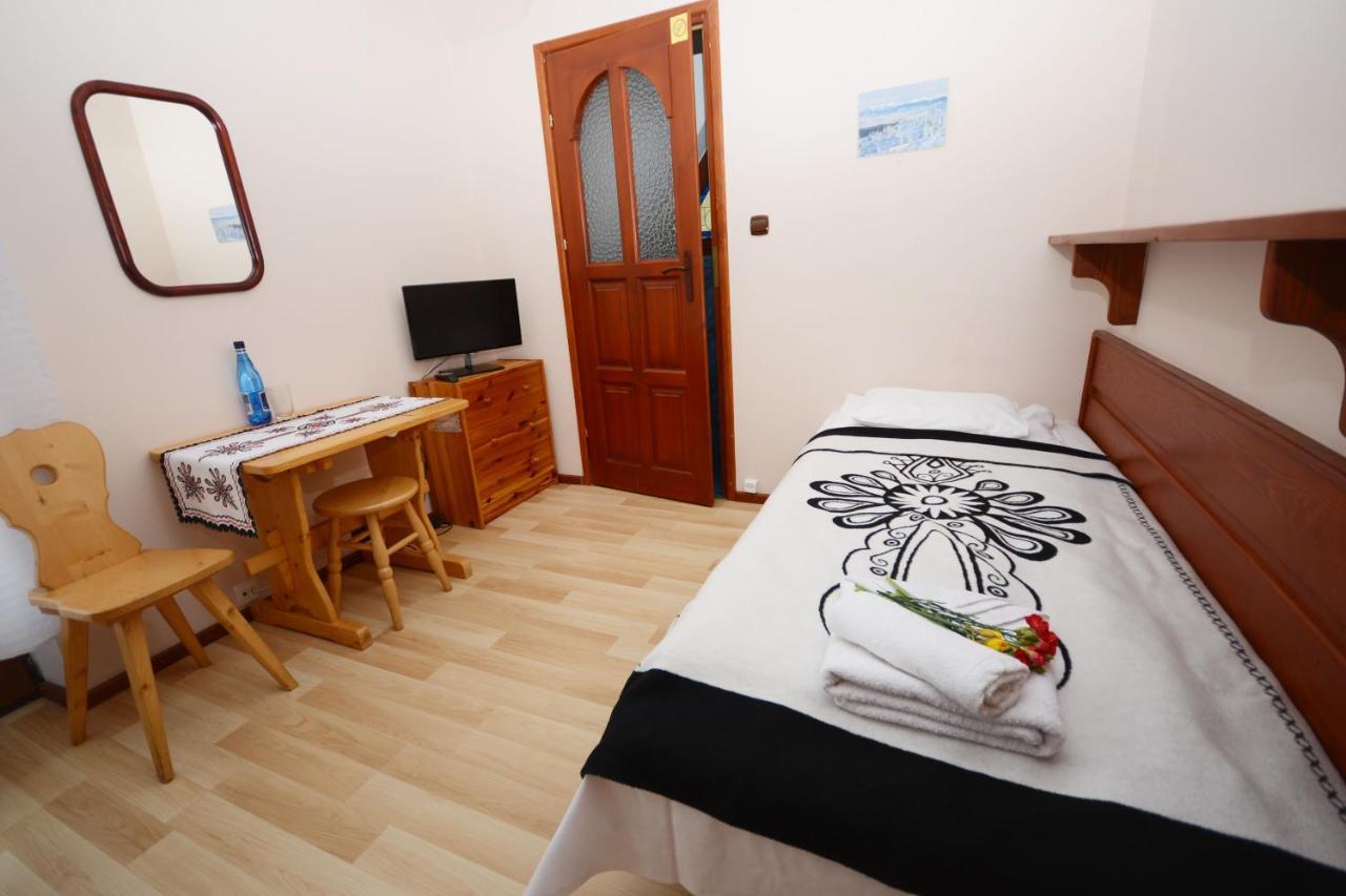 Apartamento Dom Z Witrazami Bukowina Tatrzańska Exterior foto
