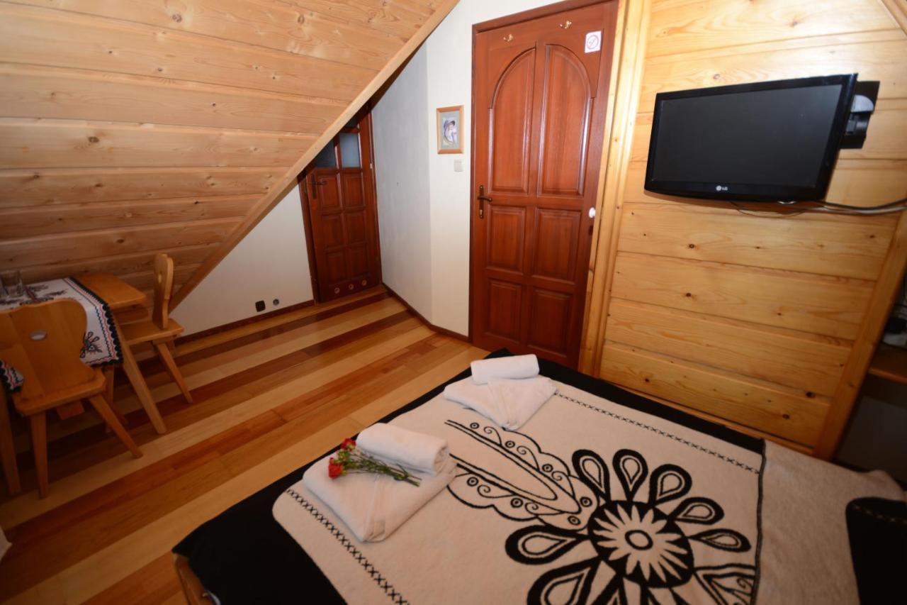 Apartamento Dom Z Witrazami Bukowina Tatrzańska Exterior foto