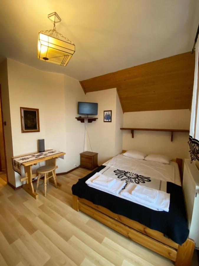 Apartamento Dom Z Witrazami Bukowina Tatrzańska Exterior foto